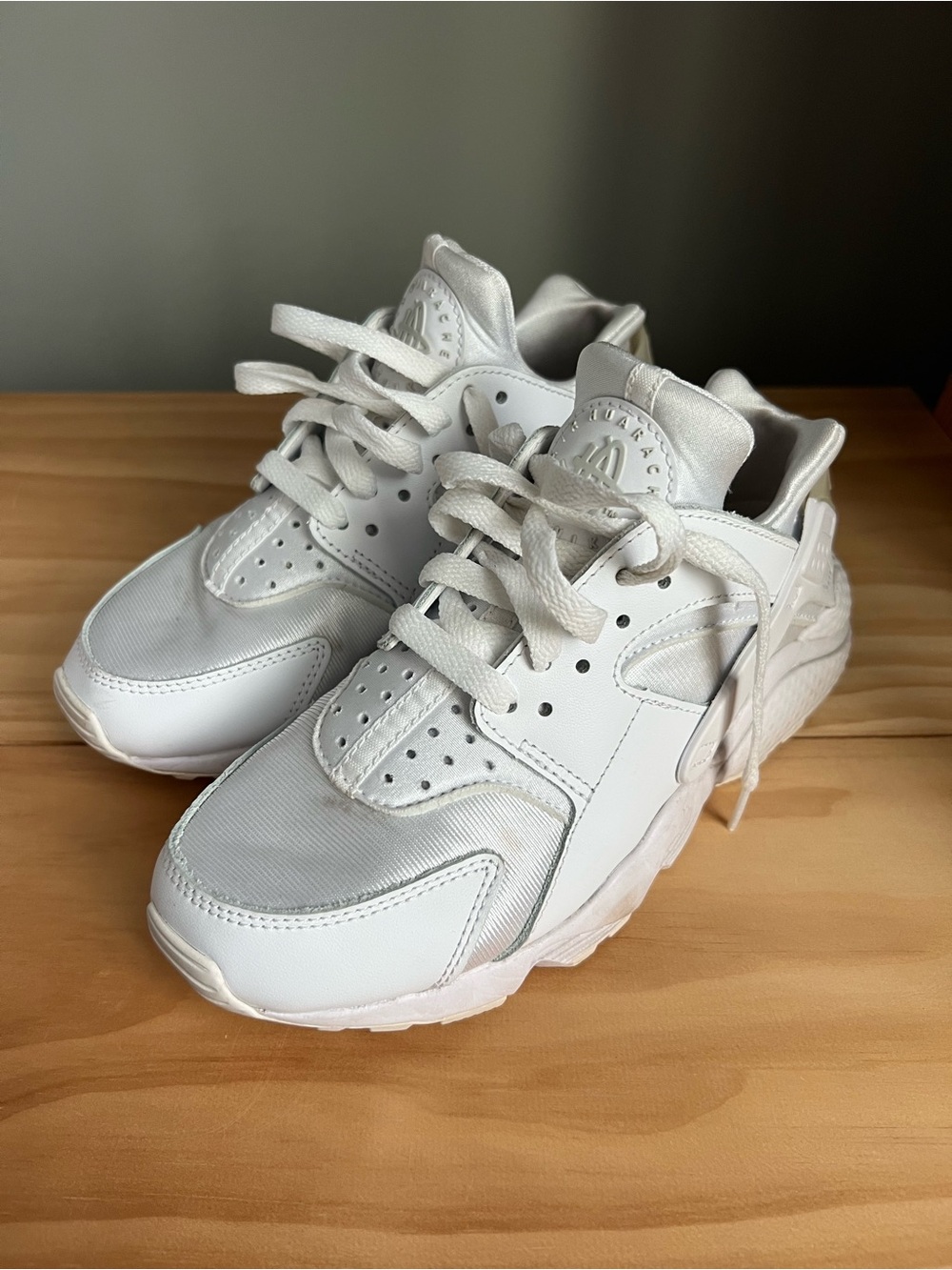 Nike Air Huarache- Triple-White Sneakers